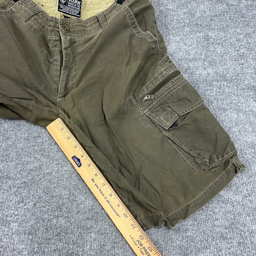 Kuhl Shorts Mens Medium Olive Green Cotton 12" Ins Hiking Outdoor Cargo Pockets - Picture 3 of 8